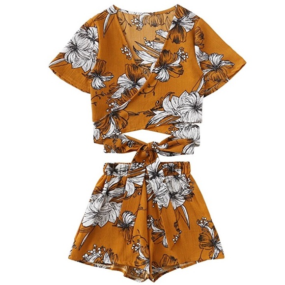 bohemian floral outfit